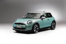 P90536600-mini-cooper-s-02-2024-2249px.webp