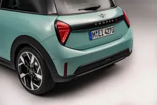 P90536615-mini-cooper-s-02-2024-2250px.webp