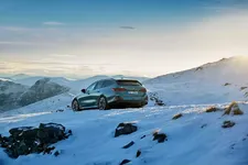 -bmw-i5-edrive40-touring-still-shot-02-2024-2248px.webp