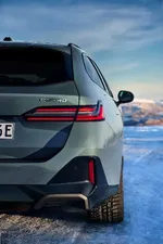 ew-bmw-i5-edrive40-touring-close-up-02-2024-1000px.webp