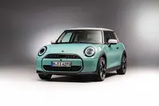 P90536599-mini-cooper-s-02-2024-2250px.webp