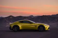 Aston Martin Vantage_24.webp