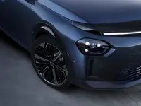 NUOVA LANCIA YPSILON EDIZIONE LIMITATA CASSINA (12).webp