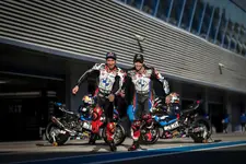 kit-bmw-motorrad-worldsbk-team-bmw-m-1000-r-2250px.webp