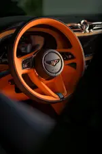 Bentayga EWB Two-Tone - 7.webp