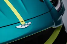 Aston Martin Vantage GT4_13.webp