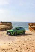 2-m35i-xdrive-frozen-tampa-bay-green-static-1000px.webp
