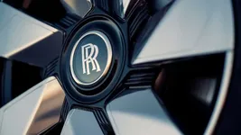 P90541183-rolls-royce-arcadia-droptail-2667px.webp