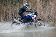w-f-900-gs-off-road-riding-pictures-02-2024-2250px.webp