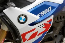 1-the-bmw-f-900-gs-off-road-details-02-2024-2250px.webp