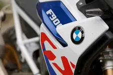 6-the-bmw-f-900-gs-off-road-details-02-2024-2250px.webp
