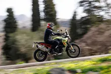 mw-f-900-gs-on-road-riding-pictures-02-2024-2250px.webp