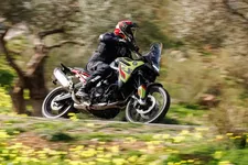 mw-f-900-gs-on-road-riding-pictures-02-2024-2250px.webp
