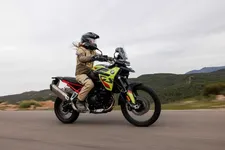 mw-f-900-gs-on-road-riding-pictures-02-2024-2248px.webp