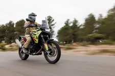 mw-f-900-gs-on-road-riding-pictures-02-2024-2248px.webp