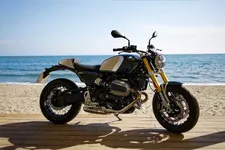 P90539445-the-bmw-r-12-ninet-stills-02-2024-2250px.webp