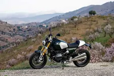 P90539453-the-bmw-r-12-ninet-stills-02-2024-2250px.webp