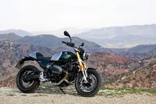 P90539456-the-bmw-r-12-ninet-stills-02-2024-2250px.webp