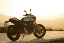 P90539469-the-bmw-r-12-ninet-stills-02-2024-2250px.webp