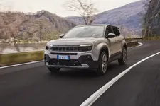 JeepAvengere-hybrid.webp