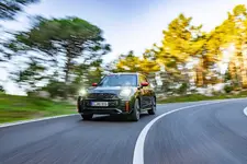 6-mini-john-cooper-works-countryman-03-2024-2250px.webp