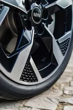 P90542449-mini-cooper-s-04-2024-999px.webp