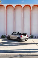 P90541271-mini-cooper-s-convertible-04-2024-999px.webp