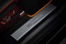 Bentayga S Black Edition - 15.webp