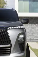 25TDIus_P61Q005_0422 copy.webp