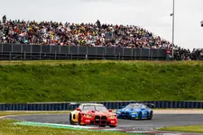 na-oschersleben-round-1-sheldon-van-der-lin-2250px.webp