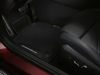 es-touring-m-performance-floor-mats-05-2024-1999px.webp