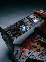 P90550651_highRes_bmw-art-car-20-by-ar.jpg