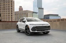 2024-chevrolet-equinox-ev-rs-355.webp