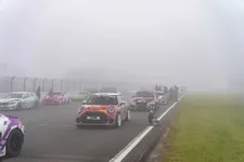 -race-nuerburgring-second-race-day-02-06-20-2250px.webp