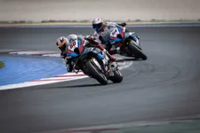 dsbk-rokit-bmw-motorrad-worldsbk-team-bmw-m-2250px.webp