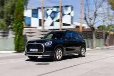 P90554083-mini-countryman-d-06-2024-2250px.webp