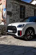 11-mini-john-cooper-works-countryman-06-2024-999px.webp
