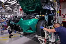 mw-m5-at-bmw-group-plant-dingolfing-07-2024-2250px.webp