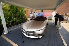 P90560178-the-bmw-concept-skytop-07-2024-2250px.webp