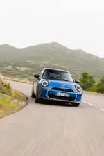 P90559945-mini-cooper-s-5-door-07-2024-1000px.webp