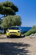 P90556736-mini-cooper-e-07-2024-999px.webp
