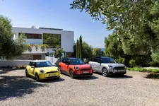 P90546373-the-new-mini-family-04-2024-2250px.webp