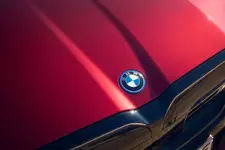 P90566411-the-bmw-i5-09-24-2248px.webp