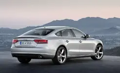 2010-audi-a5-sportback-photo-288070-s-original.webp