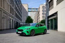 0567809-the-all-new-bmw-m135-xdrive-09-2024-2250px.webp