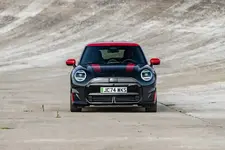 the-mini-john-cooper-works-electric-10-2024-2250px.webp
