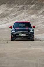 the-mini-john-cooper-works-electric-10-2024-1000px.webp