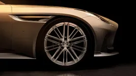 Aston Martin DB12 Goldfinger Edition_10.webp