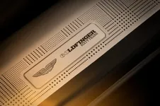 Aston Martin DB12 Goldfinger Edition_12.webp