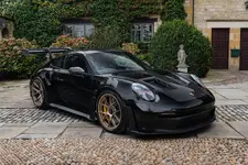 porsche_992_gt3rs_17_2000x1335.webp